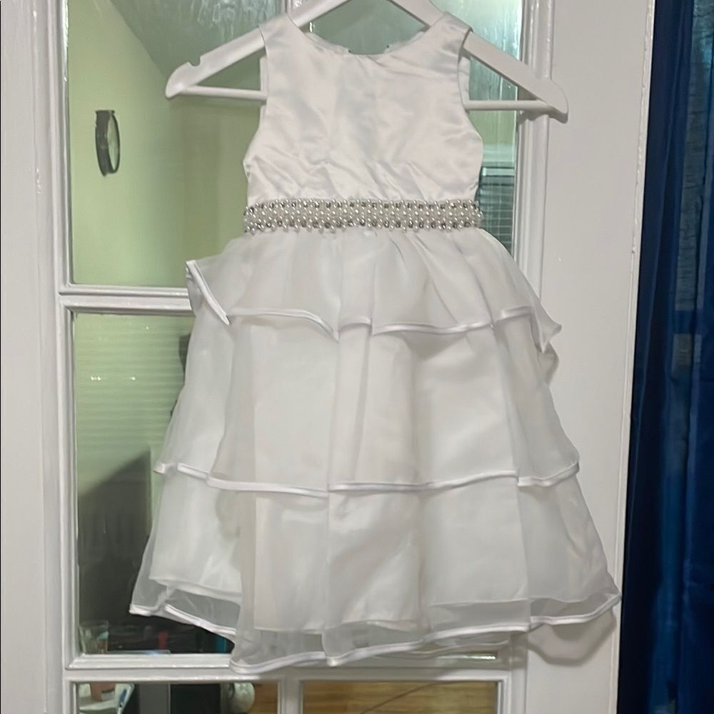Elegant White Formal Kids toddler Dress with Pearl Waistband flower girl 2T